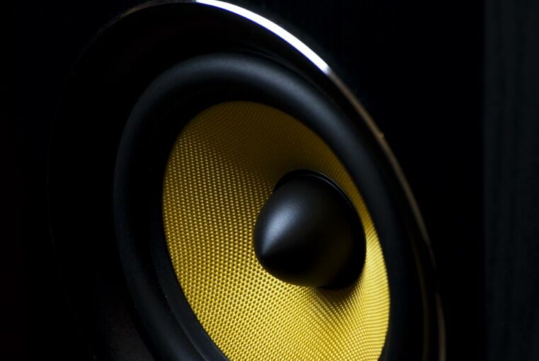 7 Most Common Problems of QFX Speakers And How to Fix Them